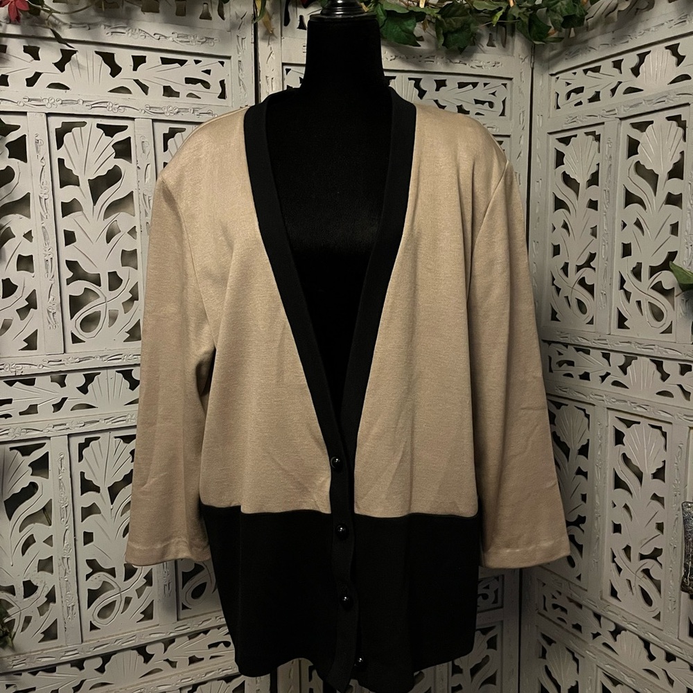 CAPE COD VINTAGE TAN WITH BLACK ACCENTS OPEN VNECK LONG SLEEVE SWEATER CARDIGAN